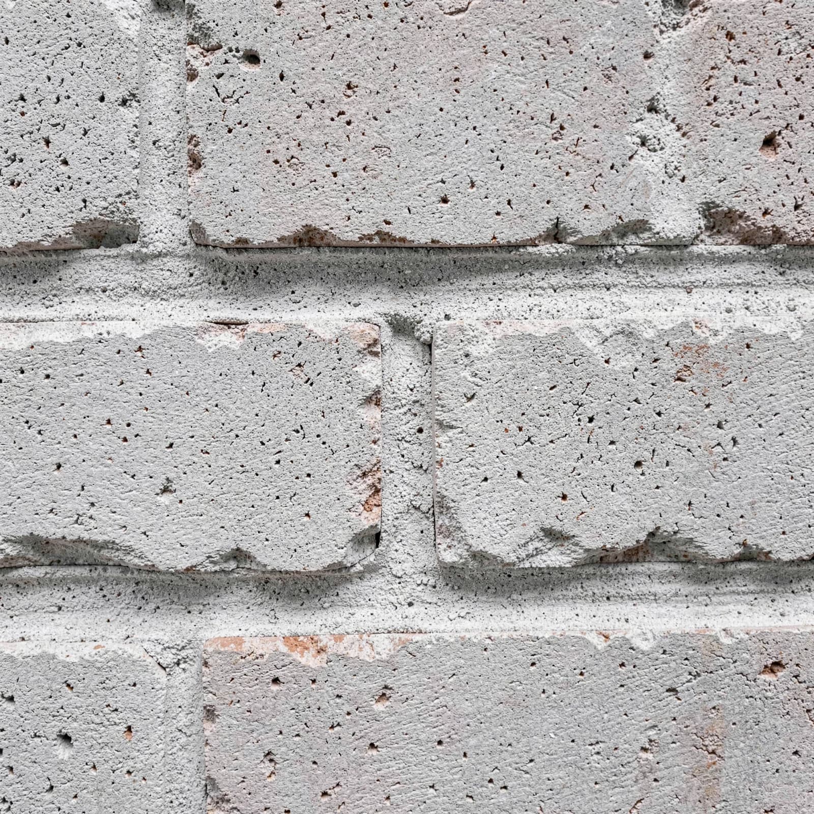 Detail van metselwerk met verdiepte voeg