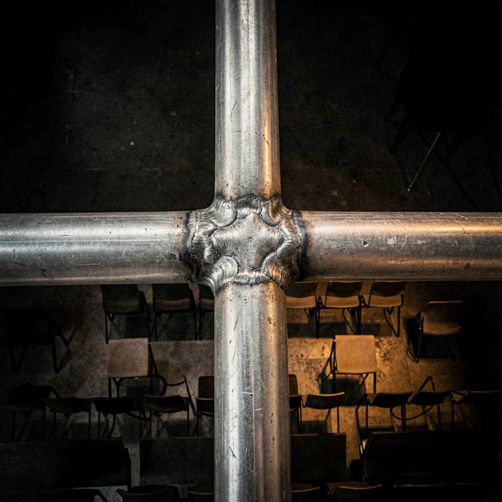 Lasnaad van een aluminium truss